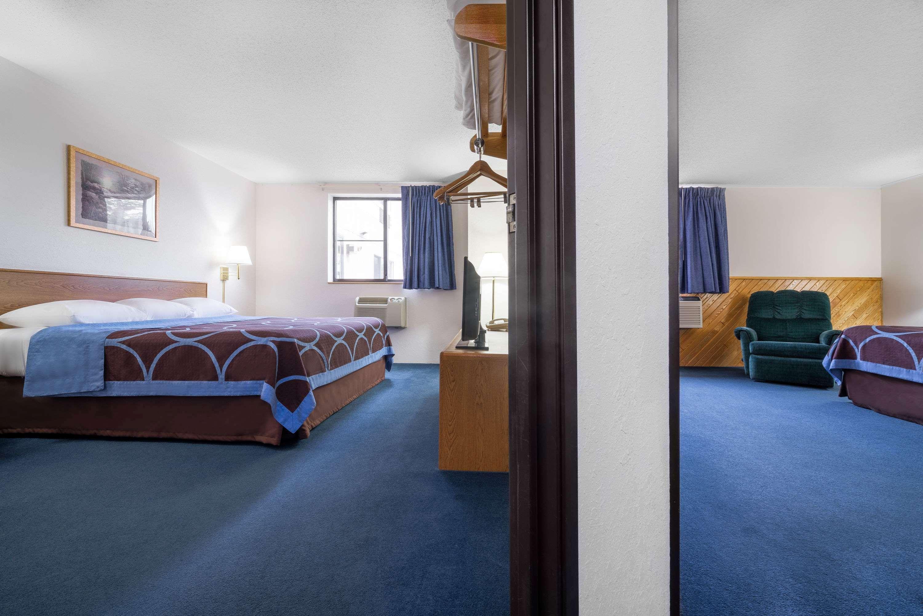 Super 8 By Wyndham Park Rapids Otel Dış mekan fotoğraf