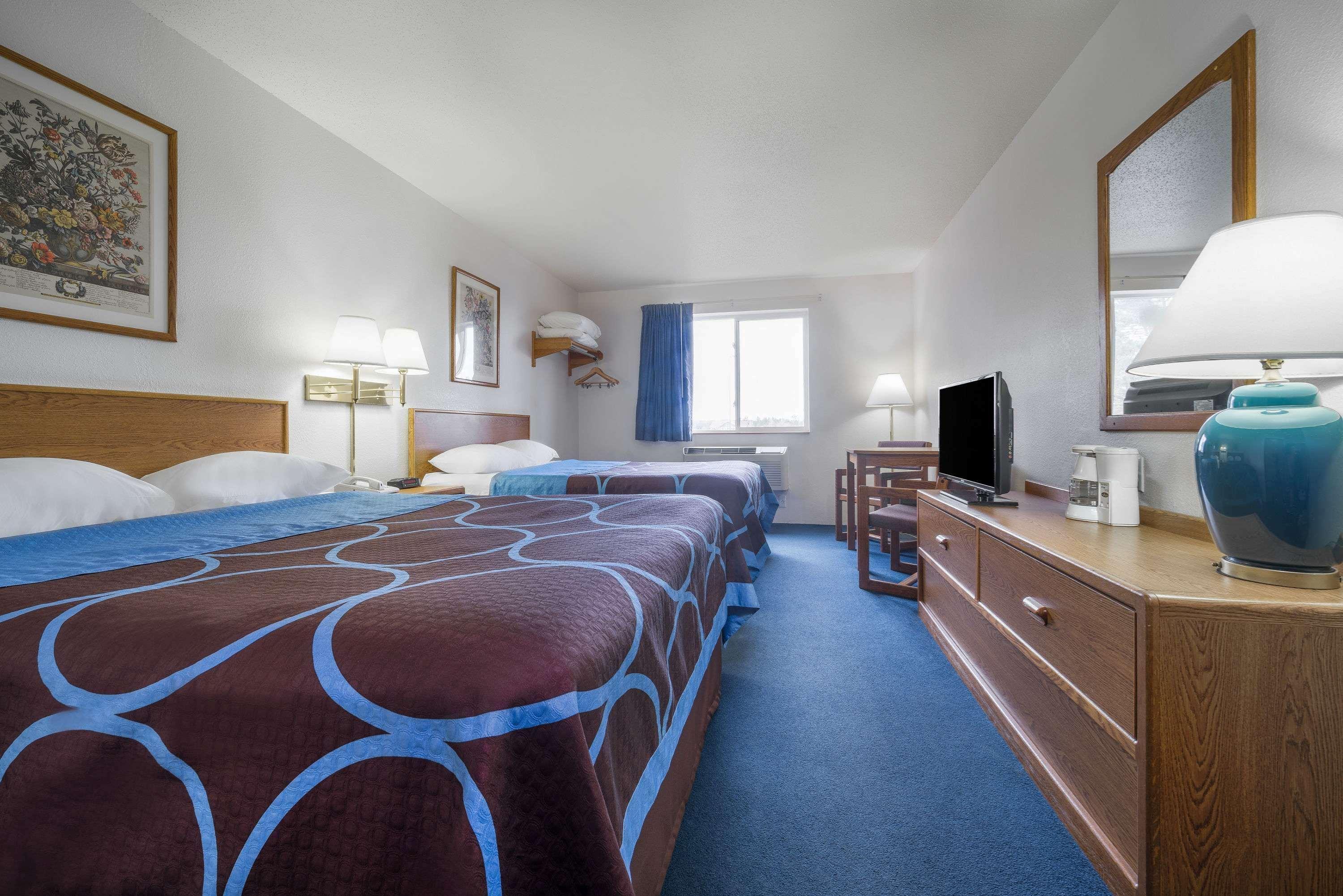 Super 8 By Wyndham Park Rapids Otel Dış mekan fotoğraf
